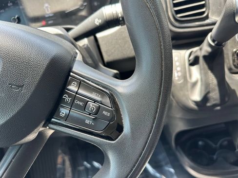 Used 2025 RAM ProMaster 2500 w/ Convenience Group FWD image 23
