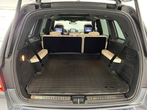 Used 2018 Mercedes-Benz GLS 550 4MATIC image 45