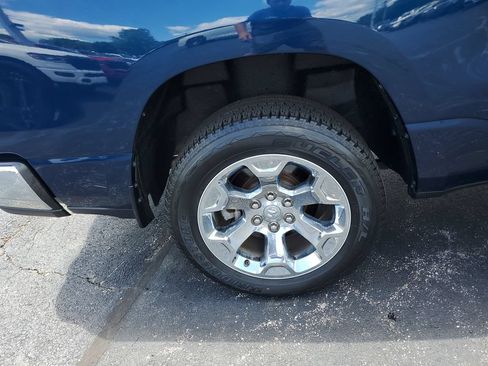 Certified 2022 RAM 1500 Big Horn AWD/4WD image 5