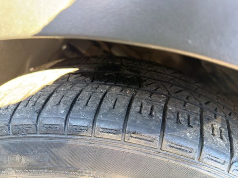 Used 2021 Toyota C-HR XLE image 24