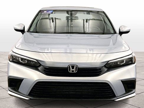 Used 2022 Honda Civic EX image 3