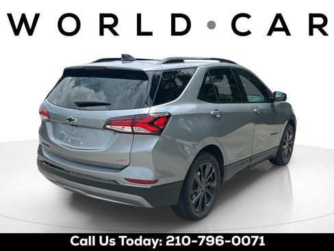 Used 2023 Chevrolet Equinox RS w/ RS Leather Package FWD image 7