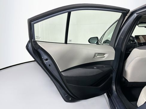 Used 2024 Toyota Corolla LE w/ LE Convenience Package FWD image 26