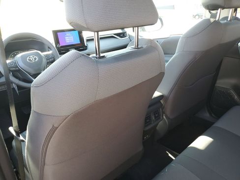 Certified 2025 Toyota RAV4 XLE w/ Convenience Package image 14