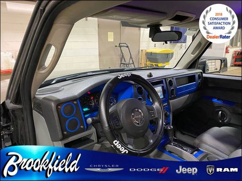 Used 2007 Jeep Commander Sport image 31