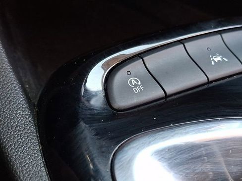 Used 2023 Buick Encore GX Select w/ Sport Touring Package image 26