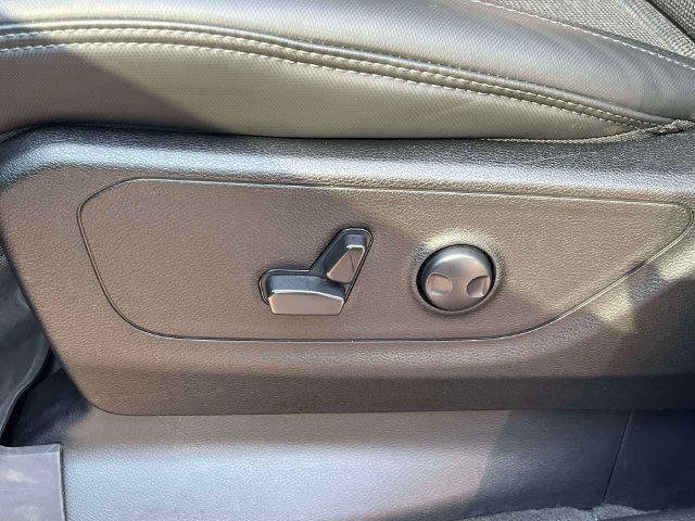 Used 2023 RAM 1500 Big Horn AWD/4WD image 16