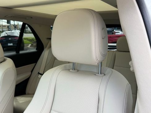 New 2026 Mercedes-Benz GLE 450 4MATIC image 3