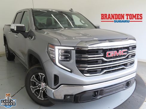 Used 2025 GMC Sierra 1500 SLT AWD/4WD image 1