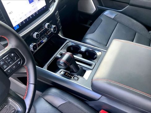 Used 2025 Ford F150 Raptor AWD/4WD image 16