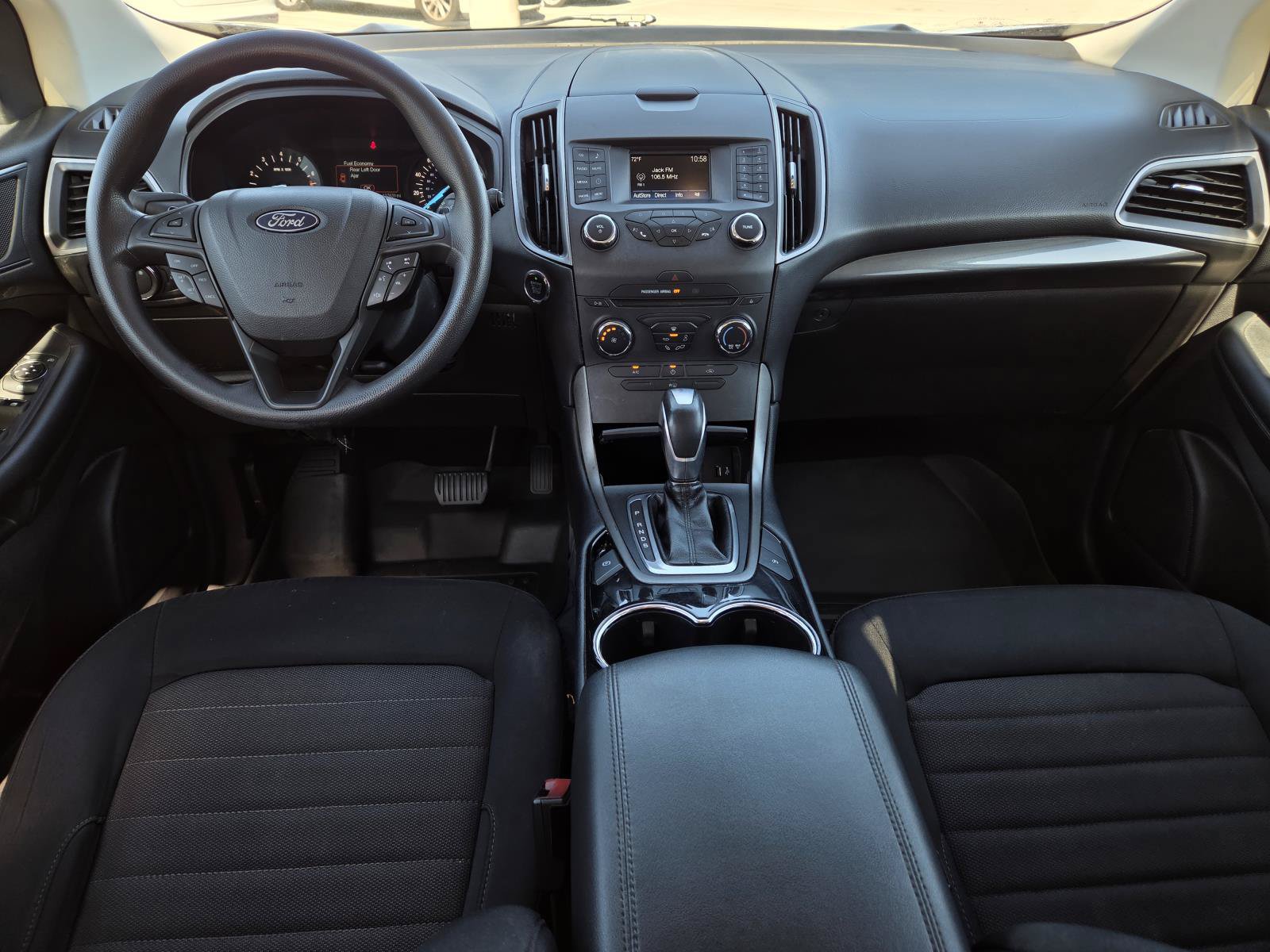 Used 2018 Ford Edge SE FWD image 11