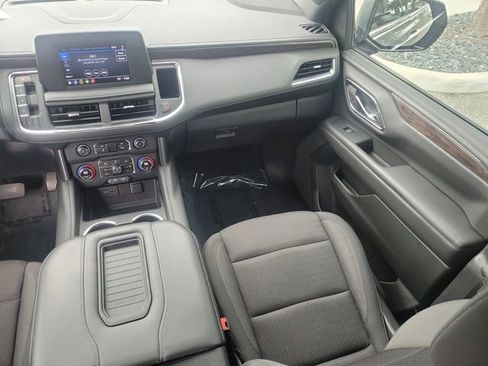 Used 2022 Chevrolet Tahoe LS w/ Driver Alert Package RWD image 15