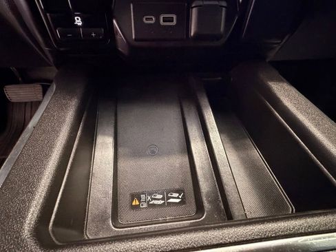 Used 2020 GMC Sierra 1500 SLT w/ SLT Premium Package image 30