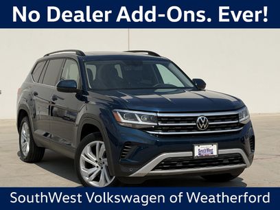 Used 2023 Volkswagen Atlas SE w/ Panoramic Sunroof Package