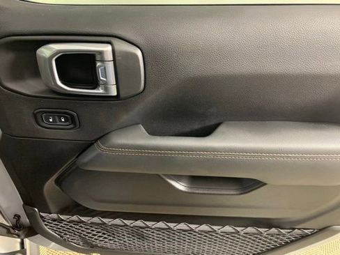 Used 2023 Jeep Wrangler Unlimited Rubicon 392 w/ Xtreme Recon 35" Tire Package image 31