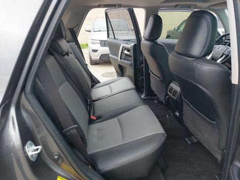 Used 2020 Toyota 4Runner SR5 Premium w/ Moonroof Package image 13