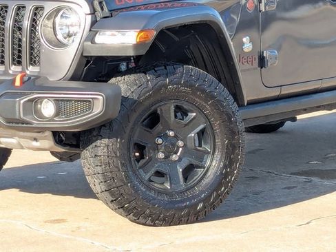 Used 2022 Jeep Gladiator Mojave w/ Cold Weather Group image 24