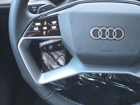 New 2025 Audi Q5 Premium Plus image 15