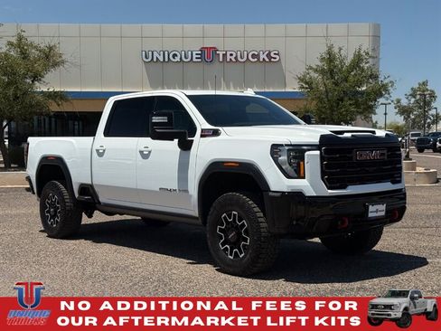 Used 2025 GMC Sierra 2500 AT4X AWD/4WD image 4