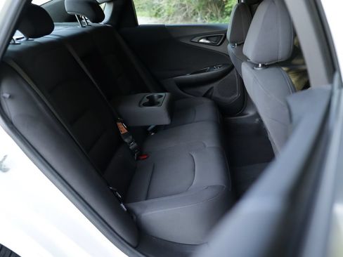 Used 2024 Chevrolet Malibu LT FWD image 26