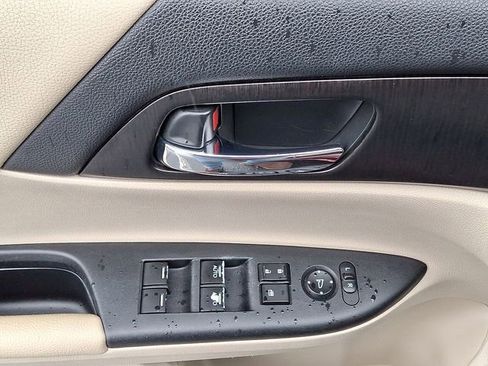 Used 2015 Honda Accord EX image 21