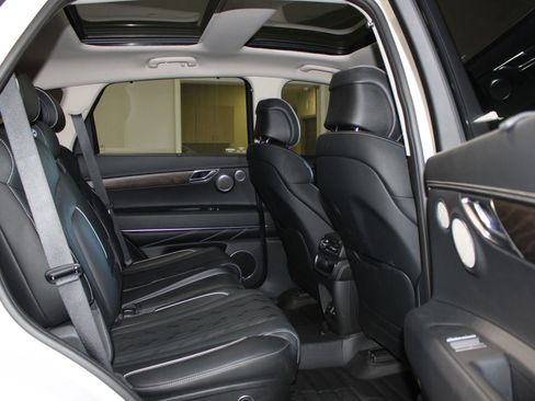 Used 2023 Genesis GV80 2.5T w/ Advanced Package image 45