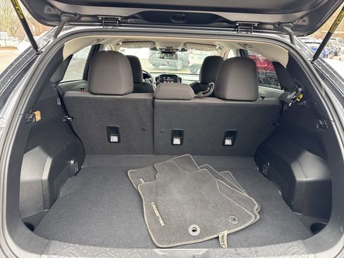 Used 2024 Subaru Crosstrek 2.0i Premium image 13