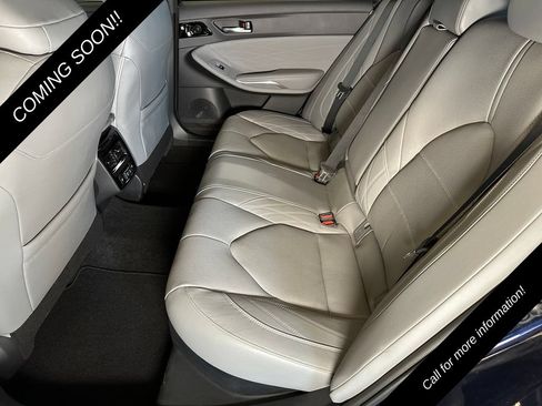 Used 2022 Toyota Avalon Limited w/ Advanced Safety Package FWD image 21