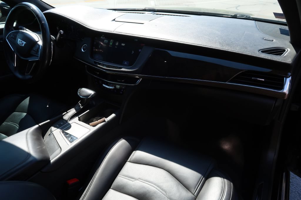 Used 2018 Cadillac CT6 Premium Luxury w/ Super Cruise Package AWD/4WD image 12