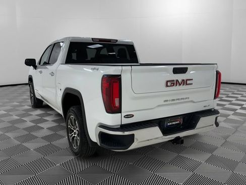 Used 2026 GMC Sierra 1500 SLT AWD/4WD image 3