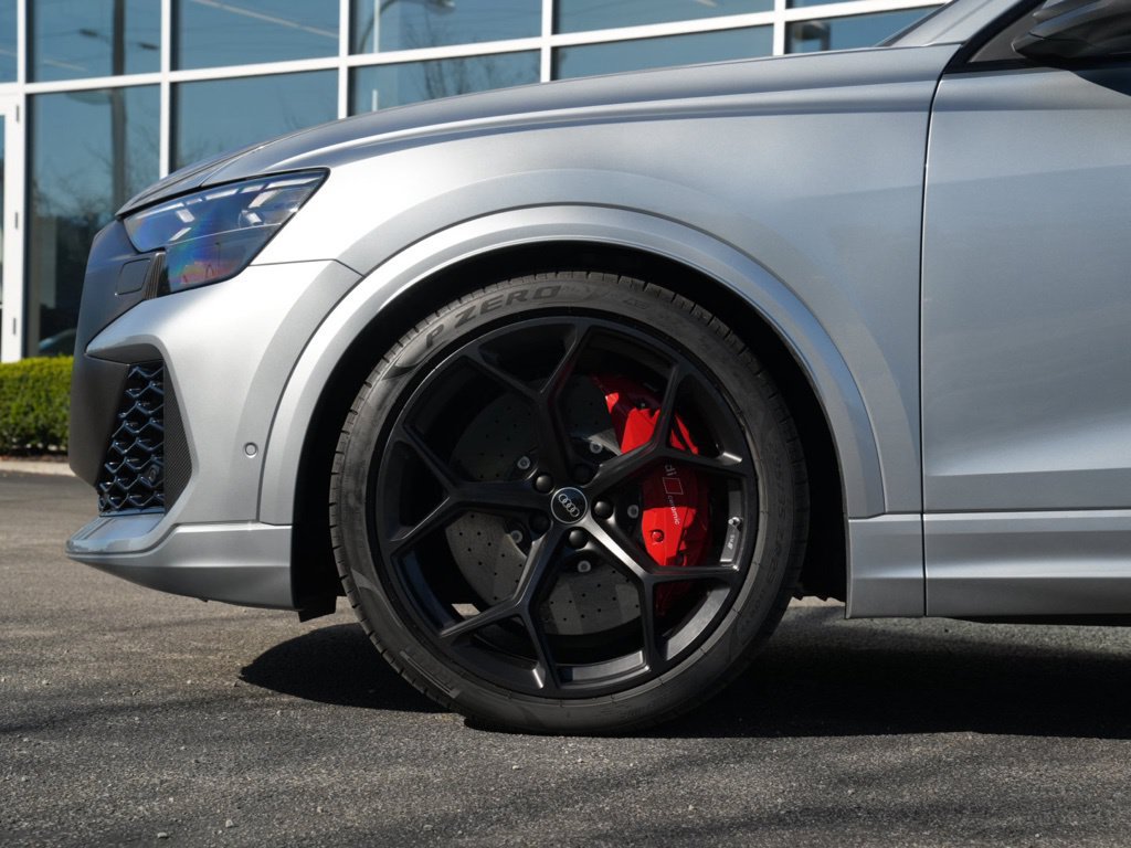 Used 2025 Audi RS Q8 performance AWD/4WD image 9