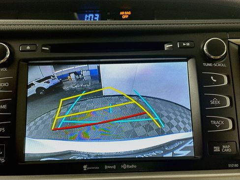 Used 2017 Toyota Highlander Limited FWD image 14