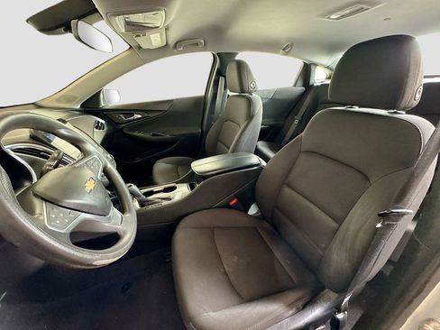 Used 2020 Chevrolet Malibu LT image 23