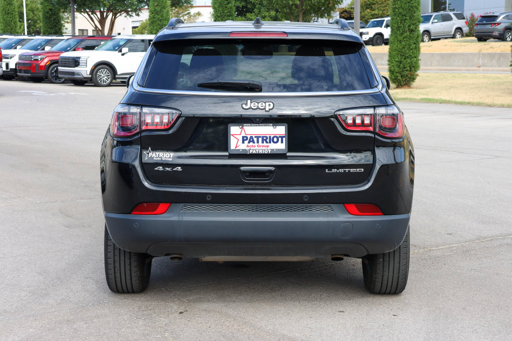 Used 2025 Jeep Compass Limited AWD/4WD image 4