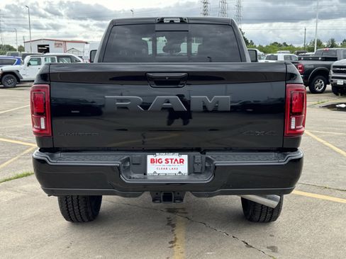 New 2026 RAM 2500 Limited AWD/4WD image 9