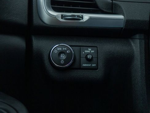 Used 2017 GMC Acadia Limited SLT image 34