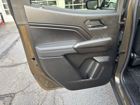 Used 2024 GMC Canyon Elevation w/ Convenience Package RWD image 17