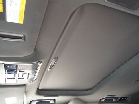 Used 2025 Lexus LX 700h Overtrail image 18