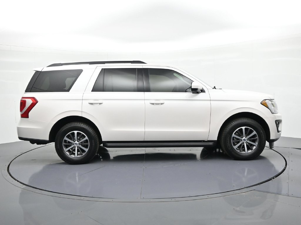 Certified 2019 Ford Expedition XLT AWD/4WD image 5