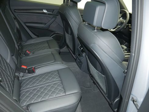 Certified 2023 Audi SQ5 Prestige w/ Prestige Package AWD/4WD image 30