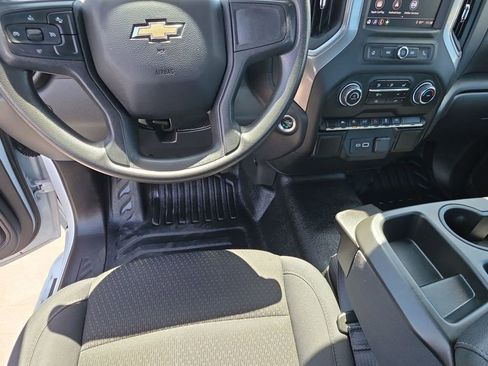 Used 2025 Chevrolet Silverado 1500 W/T RWD image 11