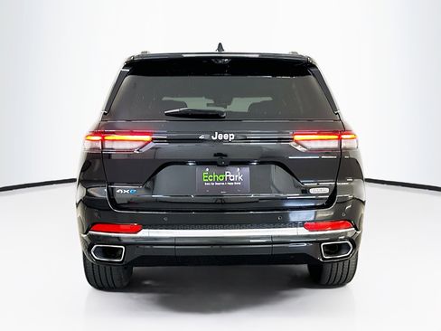 Used 2023 Jeep Grand Cherokee Overland w/ Luxury Tech Group IV image 7