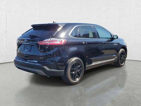Used 2024 Ford Edge SEL AWD/4WD image 7