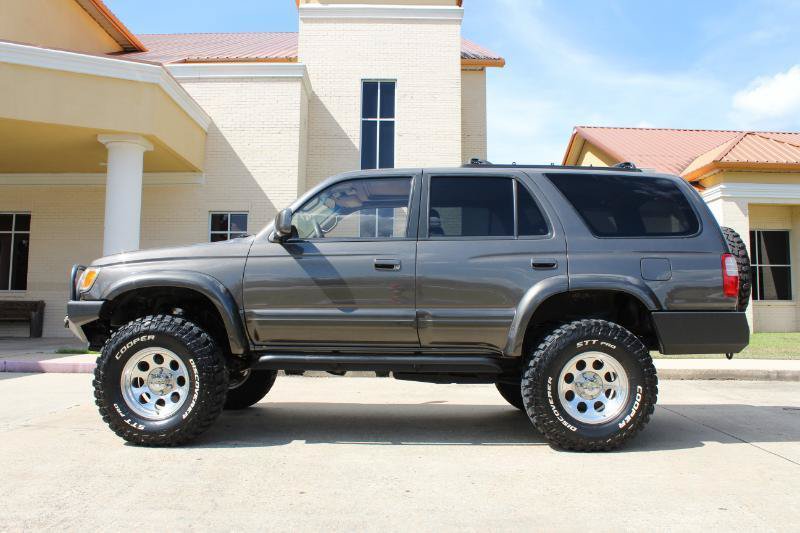 Used 1998 Toyota 4Runner Limited AWD/4WD image 11