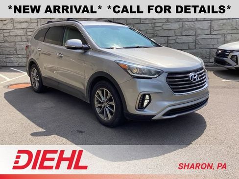 Used 2017 Hyundai Santa Fe SE w/ SE Premium Package 02 AWD/4WD image 1