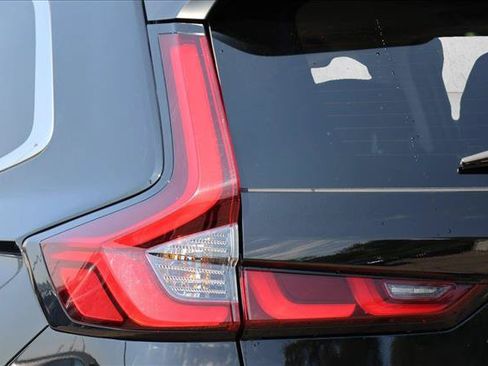 Used 2025 Honda CR-V EX image 11