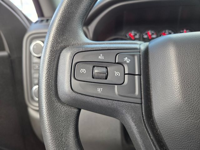 Used 2025 Chevrolet Silverado 1500 Custom w/ LPO, Dark Essentials Package AWD/4WD image 23