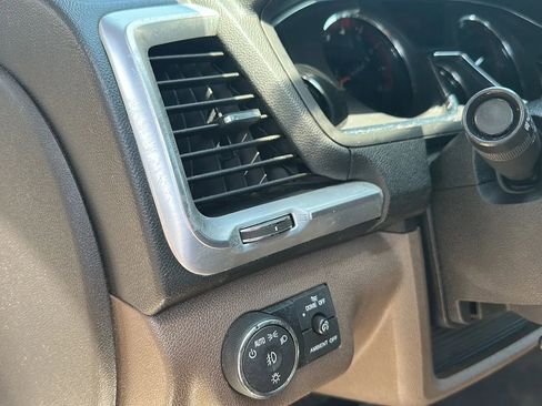 Used 2014 GMC Acadia SLT AWD/4WD image 36
