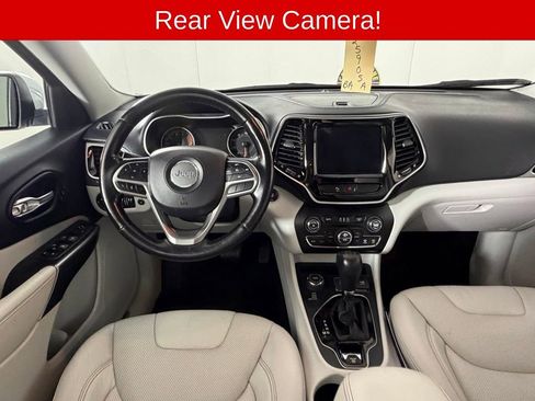 Used 2020 Jeep Cherokee Limited w/ Trailer Tow Group AWD/4WD image 8