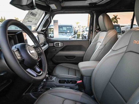 New 2026 Jeep Gladiator Mojave image 13
